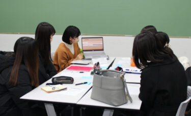 先輩から後輩へ～2022年度 足跡つなごうCLA 内定者を囲む会～