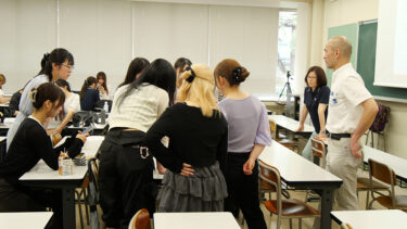 授業紹介【現代社会と社会学】 性的マイノリティの観点からみるスポーツの課題を考えた！