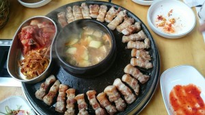 台湾人の友達と一緒に食べたサムギョプサル