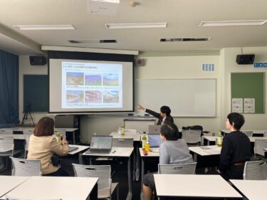 公開研究会報告 「デジタルアーカイブ化をめぐる試行錯誤と課題 ―1980年代から2020年代までのブータン写真資料から―」