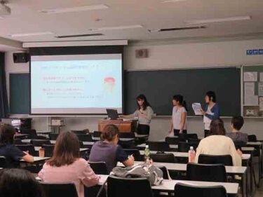 2019年度　大学院の授業に学部生が参加しました