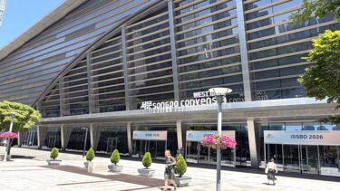 「International Society for the Study of Behavioural Development」にて野嵜准教授が研究発表～子連れで国際学会へ～