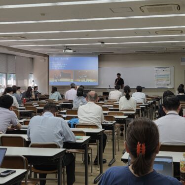7月22日（水）に人間社会学部研究会を開催しました🎼
